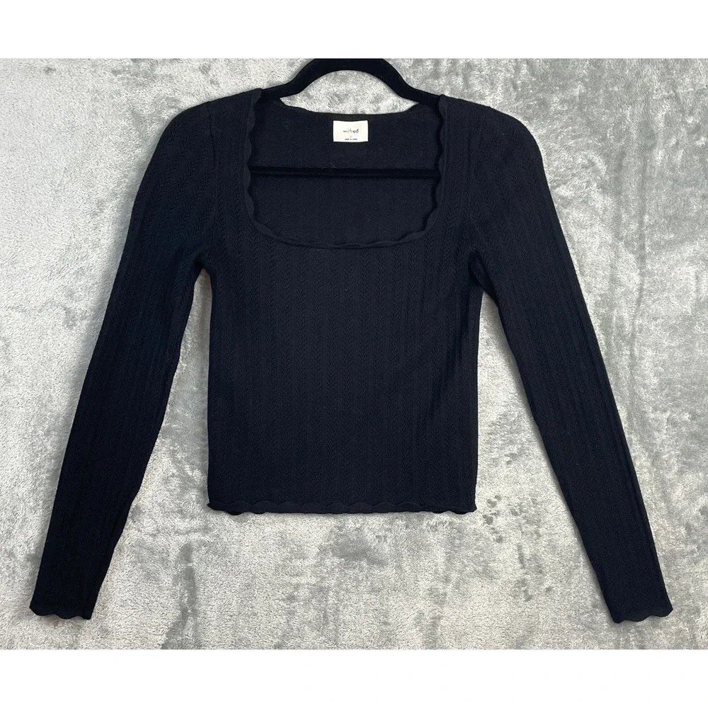 Aritzia Wilfred Parcel Sweater Small Black Coquette Scalloped Hem Dark Romantic